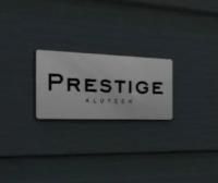 ALUTECH:706000005 - Наклейка на ворота Prestige (черный хром)  R7020422 фотография